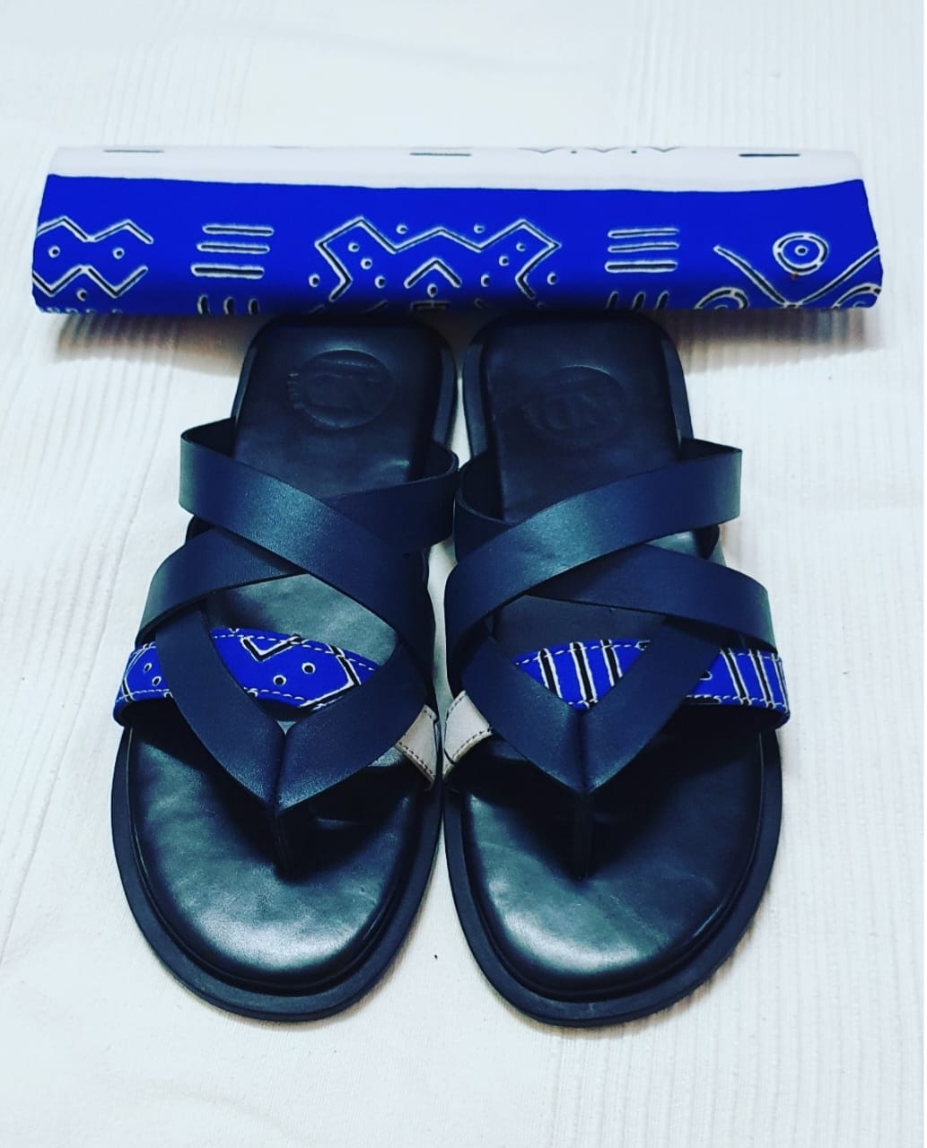 Sandales "Azur" – Cuir Bleu Nuit Éclat Royal